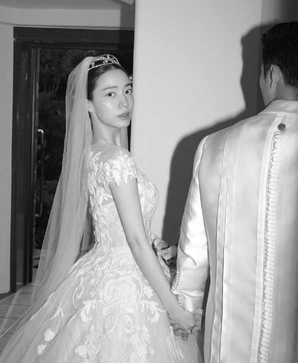 류화영 오늘 결혼, 3세 연상 사업가 누구? “아빠 같은 남자”라 부른 이유·티아라 참석은