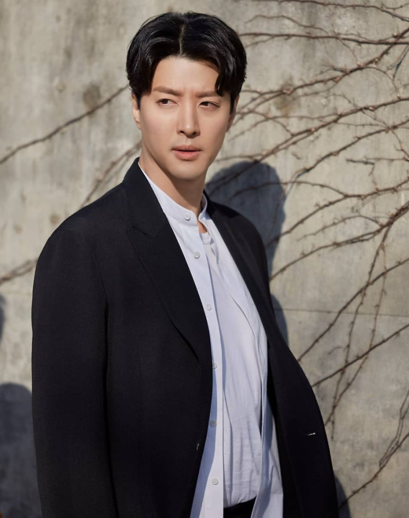 이동건 프로필 고향 학력 재산 나이 키 사건사고 실체
