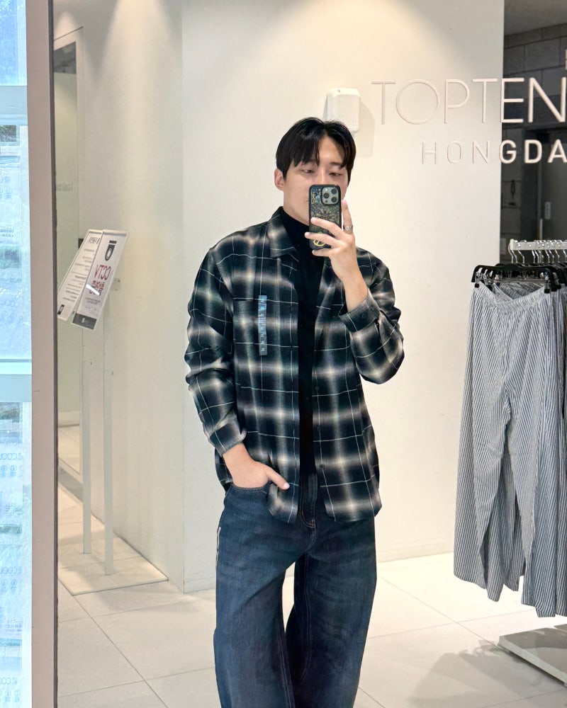 홍대 쇼핑 스팟 추천! 탑텐 TOPTEN10 홍대점 26FW 시즌 남자 체크 셔츠 후기, SPA브랜드 코디룩