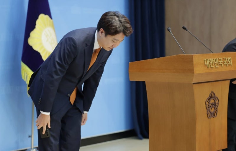 개혁신당 이준석은 왜 당대표를 내려놨나? 사퇴 이후 '당내' 행보 예측