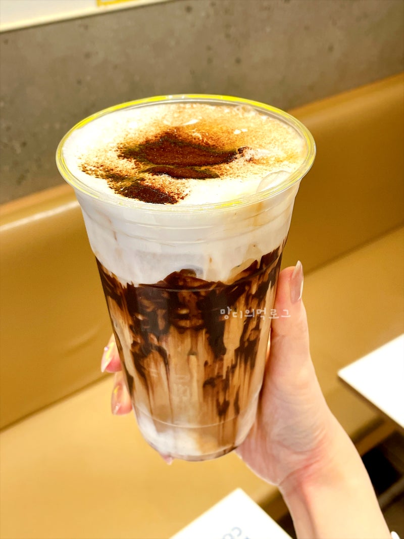 5,000원짜리 블글라?! 빽다방 블랙벨벳 라떼 신메뉴 후기