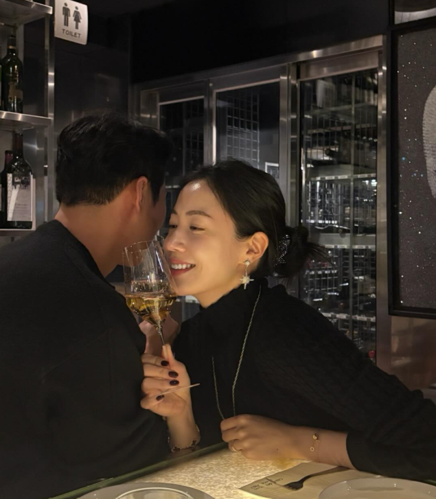 “오늘 결혼한다” 류화영 프로필 나이, 3살 연상 사업가 남편 누구? 티아라 탈퇴·쌍둥이 언....