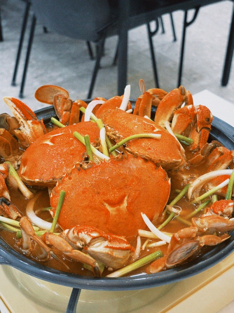 [고색역] 뜨끈한 꽃게탕에 밥도둑 게장까지/ 수원 고색동 맛집 수연만장 수원고색점