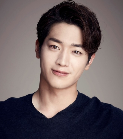 서강준 프로필 나이 키 학력 고향 대표작 사건사고 최신 근황 총정리