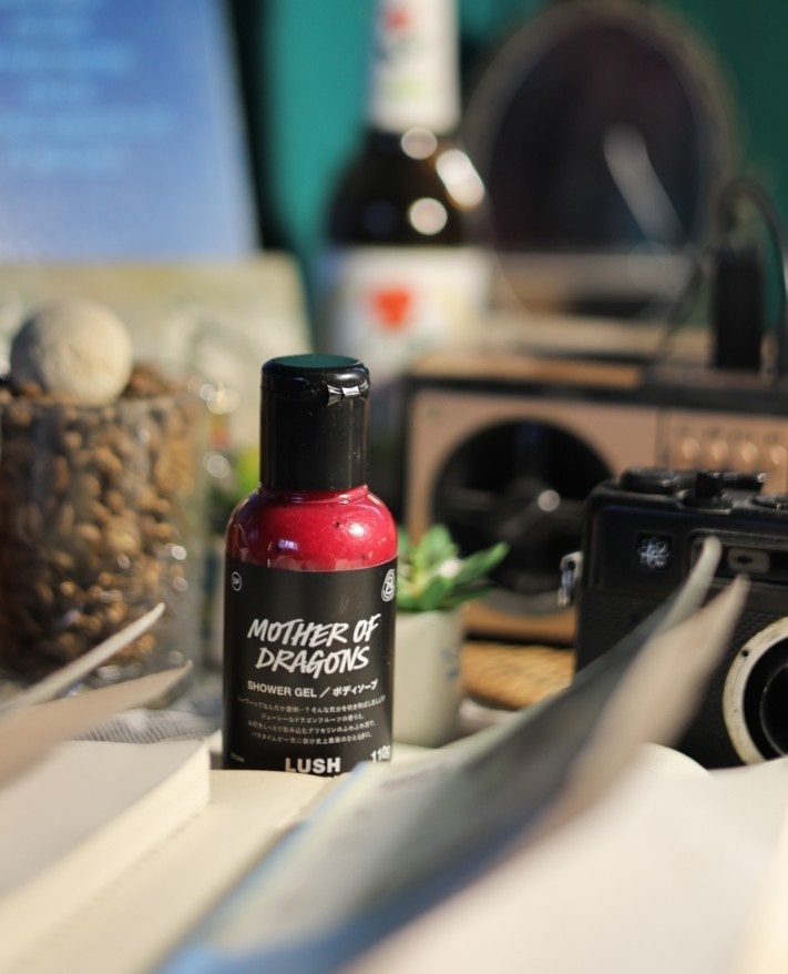 LUSH 러쉬 바디워시 마더 오브 드래곤 mother of dragons 오사카 매장에서 겟!