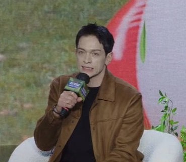 다니엘 린데만이 4년 만에 알게 된 아버지의 부고, 그가 끝내 참았던 한마디