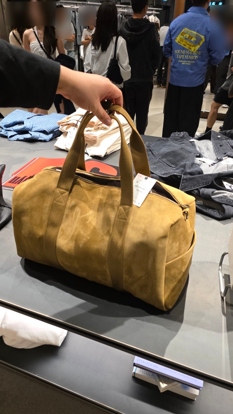 강남 자라 ZARA 플래그십 스토어 후기 | 자라 men | 구매 리스트 | 줄 개긺