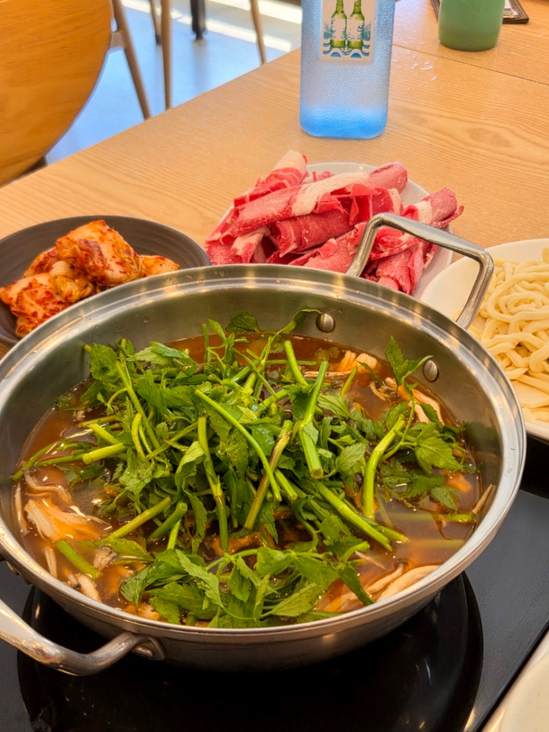 부산 기장 샤브샤브 칼국수 얼크니손칼국수 가성비 현지인 맛집 웨이팅