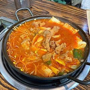 [대전 맛집] 대흥동쫄데기 - 한국인이라면 호불호 없기 힘들 맛 김치전골