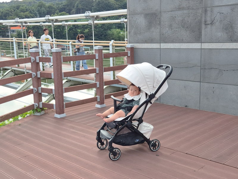 휴대용유모차 비교 가볍고 안정적인 신상유모차 와이업 지니에스3