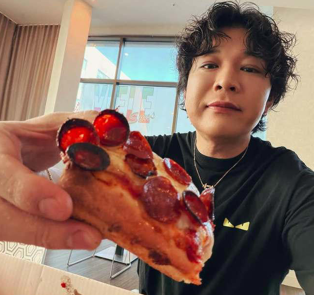 신동 37kg 감량 후 근황, 다이어트보다 놀라운 ‘체중 유지’ 비결“피자도 햄버거도 먹습니....