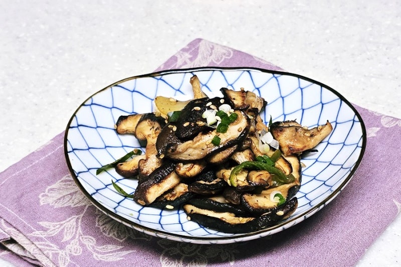 당뇨식 반찬 매콤한 표고버섯볶음｜짜지 않아도 맛있는 저염 반찬