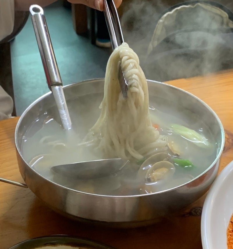대전 목동칼국수, 칼국수만 먹으려다 두부두루치기까지 솔직 후기