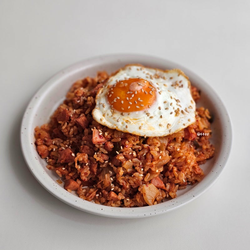 스팸 김치볶음밥 황금 레시피 간단하고 맛있게 만드는법