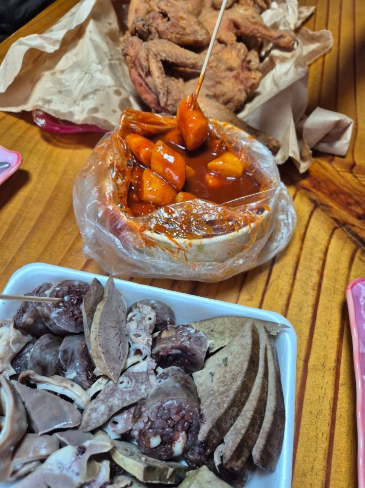 용인시장 맛집 포장 후기｜이모네 떡볶이와 아이러브 고트치킨 옛날통닭
