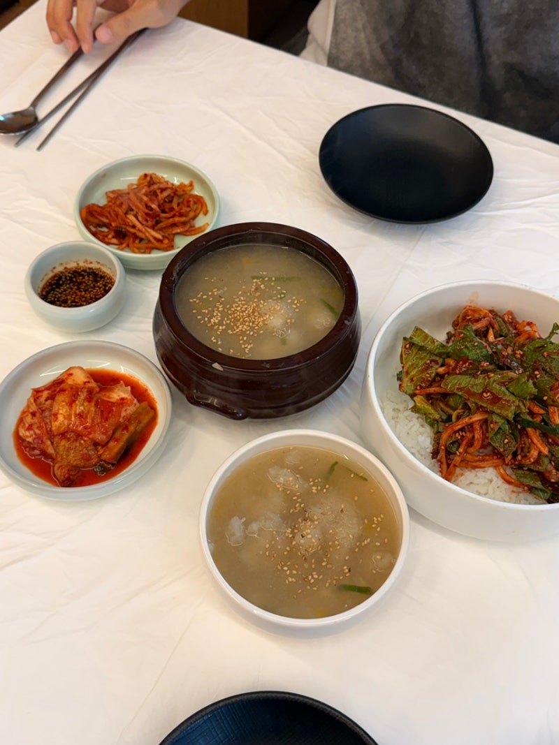 속초 맛집 ｜ 8개월 아기랑 다녀온 감자바우 감자 옹심이 오징어 회덮밥 솔직후기