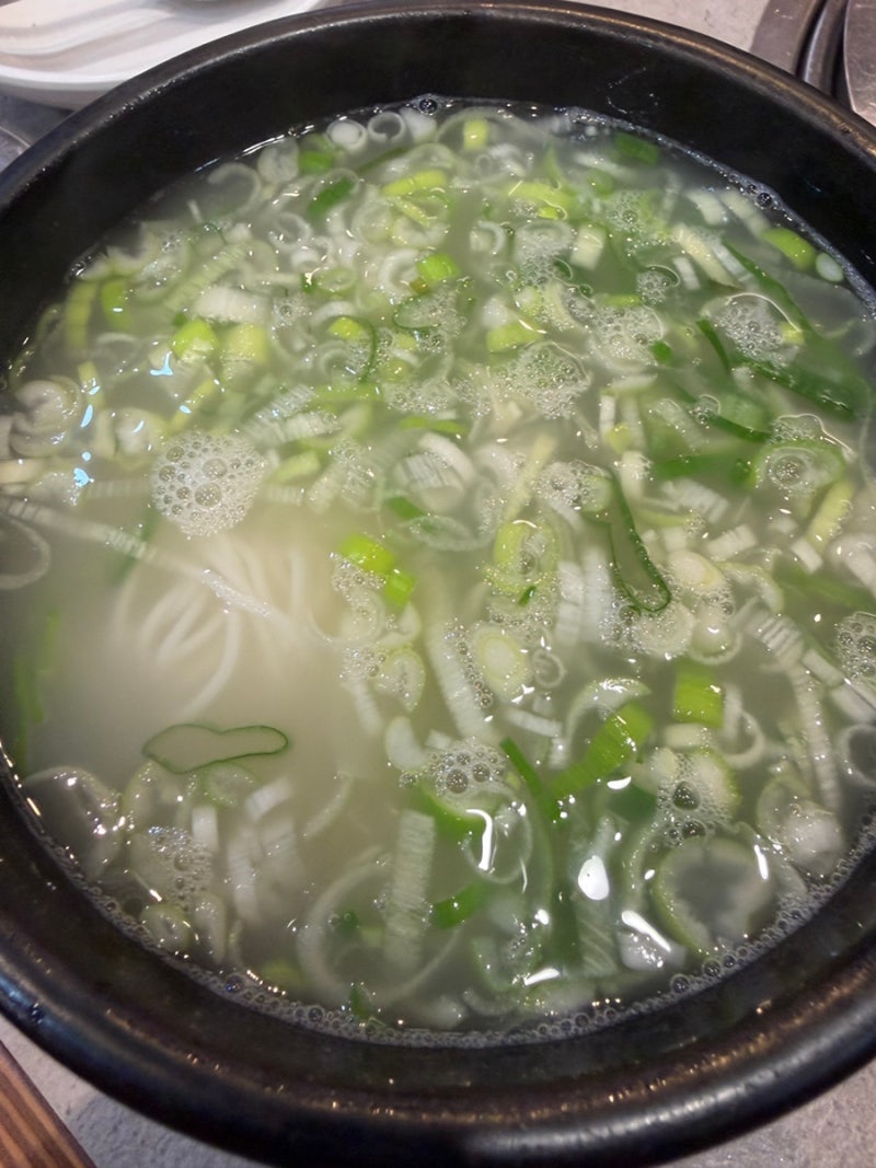 잠실 롯데월드몰 맛집 곰국시집