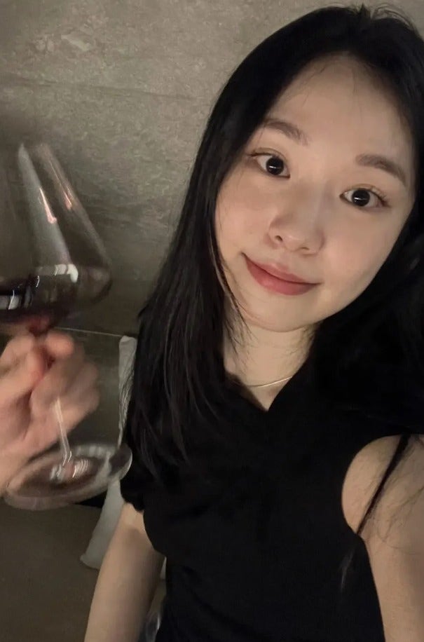“임신 아니다” 김연아, 해명 직후 공개한 사진…남편 고우림까지 포착됐다