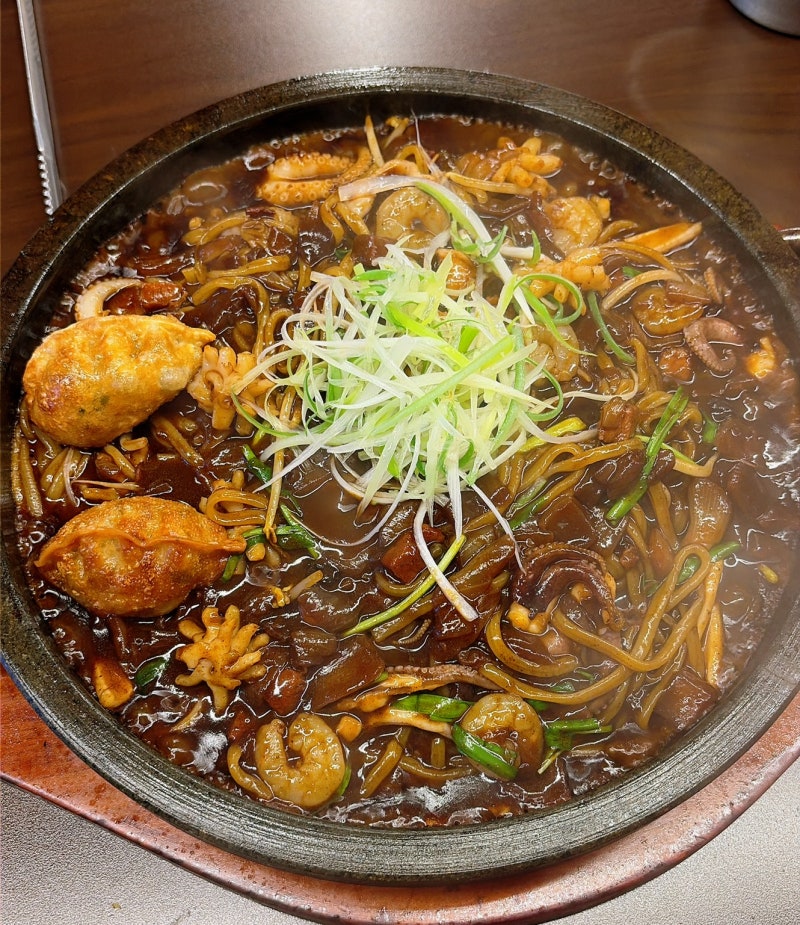 여수 학동 부삼 중국집, 돌판짜장과 숙성등심탕수육 '고고차이나'