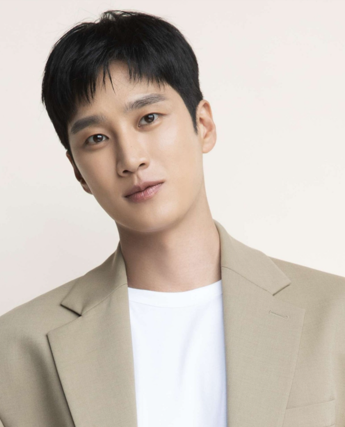 SBS ‘재벌X형사2’ 진이수로 돌아온 안보현 프로필｜나이·키·고향·학력·가족·군대·데뷔·....