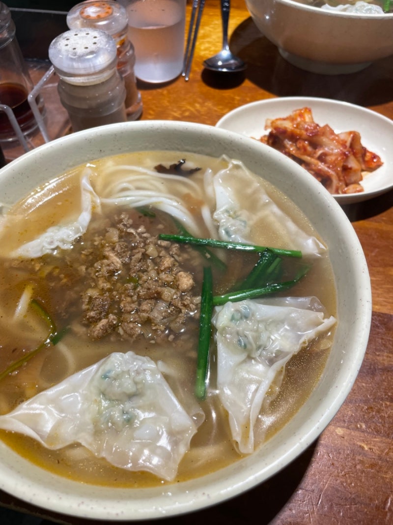 명동교자 이태원점(+주차 팁, 주말 웨이팅 시간)