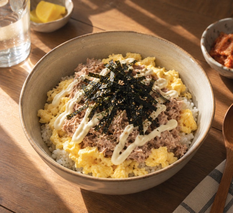 자취생 필수! 참치캔 하나로 5분 만에 끝내는 참치마요 덮밥
