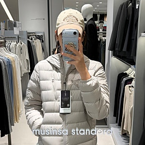 무신사 스탠다드 경량패딩 우먼 후기 할인 사이즈 타임스퀘어 매장