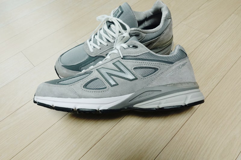 뉴발란스 990v4 그레이 M990GL4, 지금 봐도 결국 가장 뉴발란스다운 운동화
