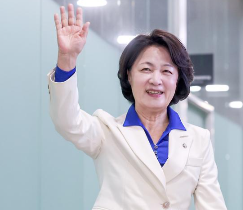 추미애는 산후조리비 폐지, 북한 영유아엔 1,558억? 실제 지급됐는지 확인해봤다