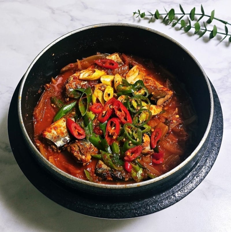 꽁치 김치찌개 레시피 꽁치 통조림 비린내 제거하는 방법