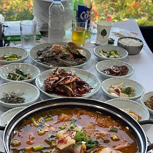 태안 안면도 맛집 아일랜드리솜 근처 식당 꽃지해수욕장 맛집 딴뚝 통나무집 식당 내돈내산