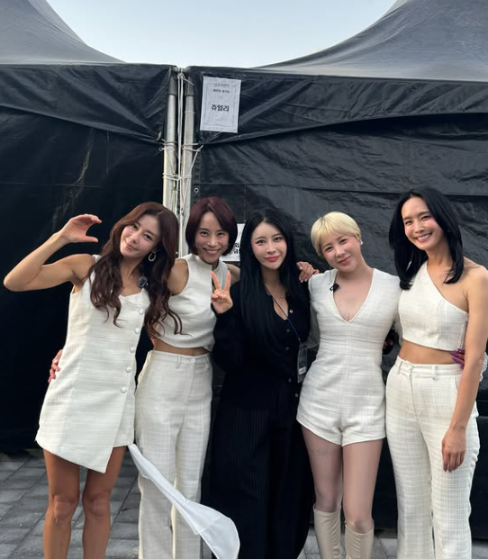 쥬얼리 멤버 누구였지? 박정아 서인영 이지현 조민아 20년 만에 뭉친 근황