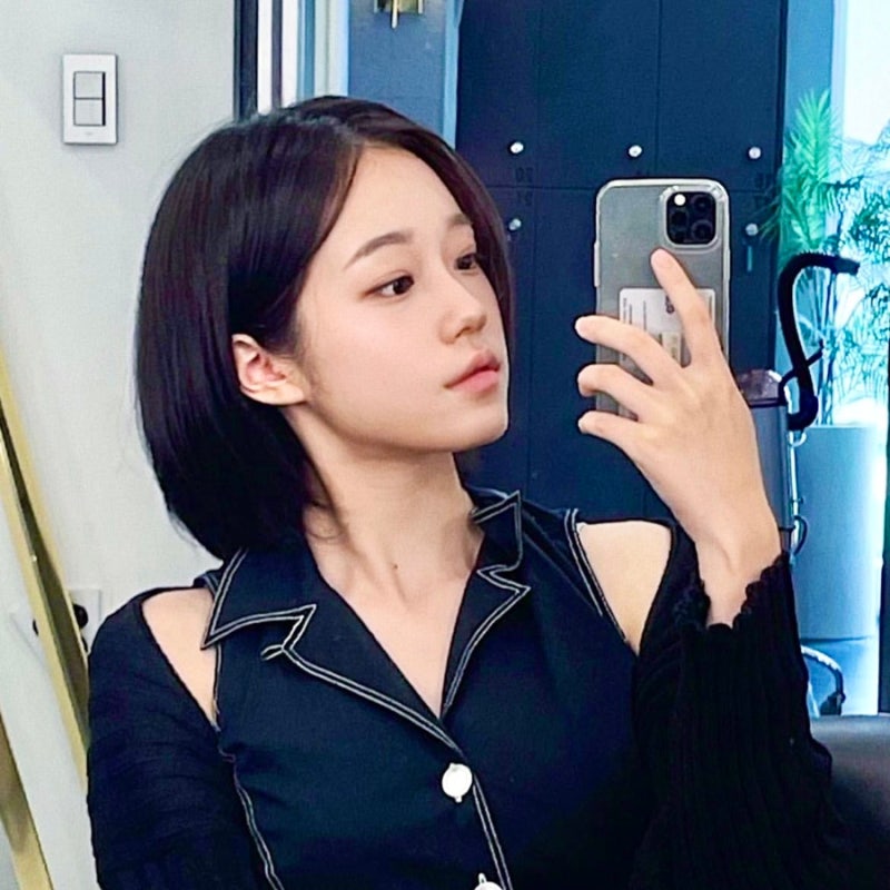 [헤어스타일] 노윤서 단발 모음 - 인스타 요즘 감성 레이어드컷이다.