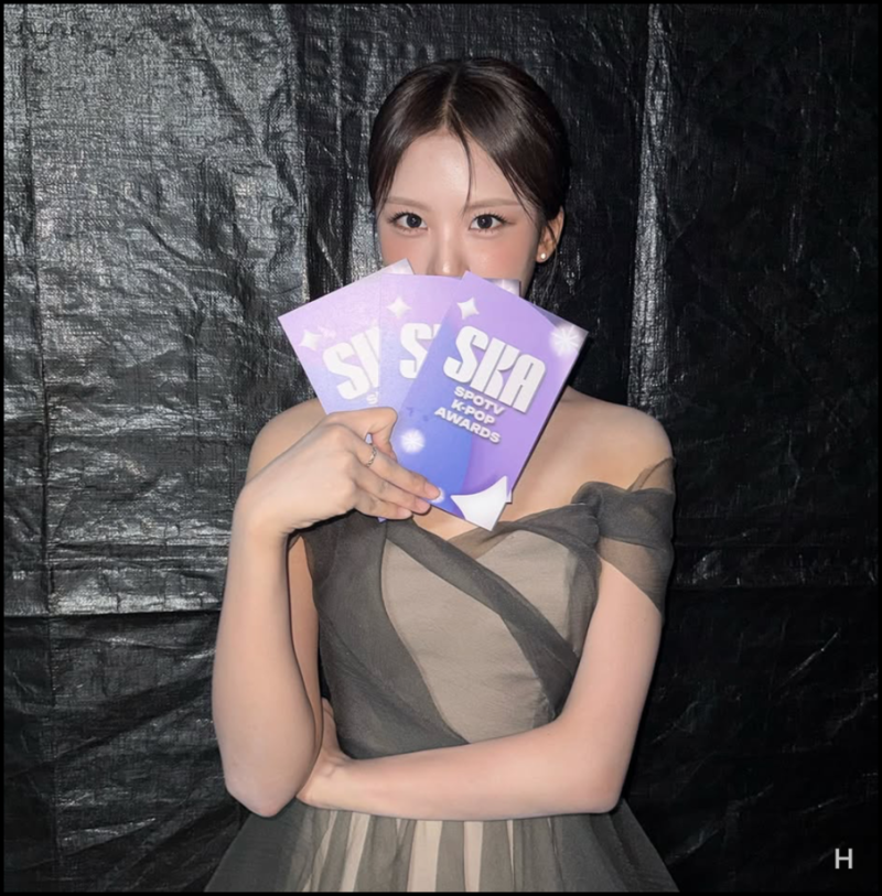 "이게 이동국 딸이라고?" 20살 이재시 드레스 하나로 SNS 초토화