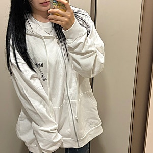 크롬하츠 티바 스크립트 로고 플리스 집업 후드 화이트 후기
