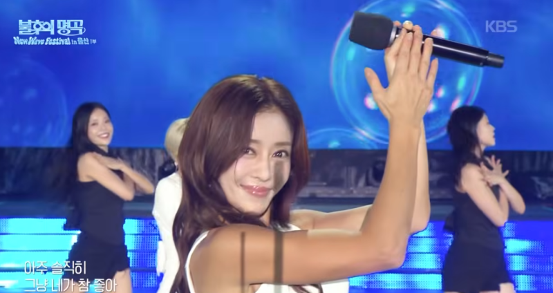 “와, 이 네 명을 다시 보네” 쥬얼리 완전체 20년 만의 무대에 떠오른 그 시절 노래들