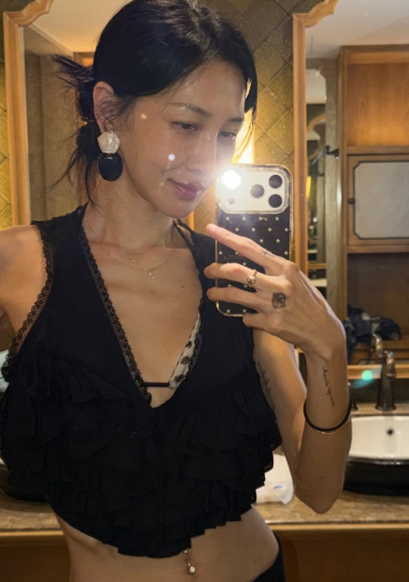 “45세인데 발레리나 시절 그대로” 윤혜진, 비키니 근황 보니 이유 있었다