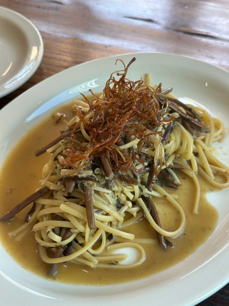 해운대 달맞이 브런치 맛집 '브런치소보 달맞이점' 주차부터 주문 방법, 하동 고사리 파스타 ....