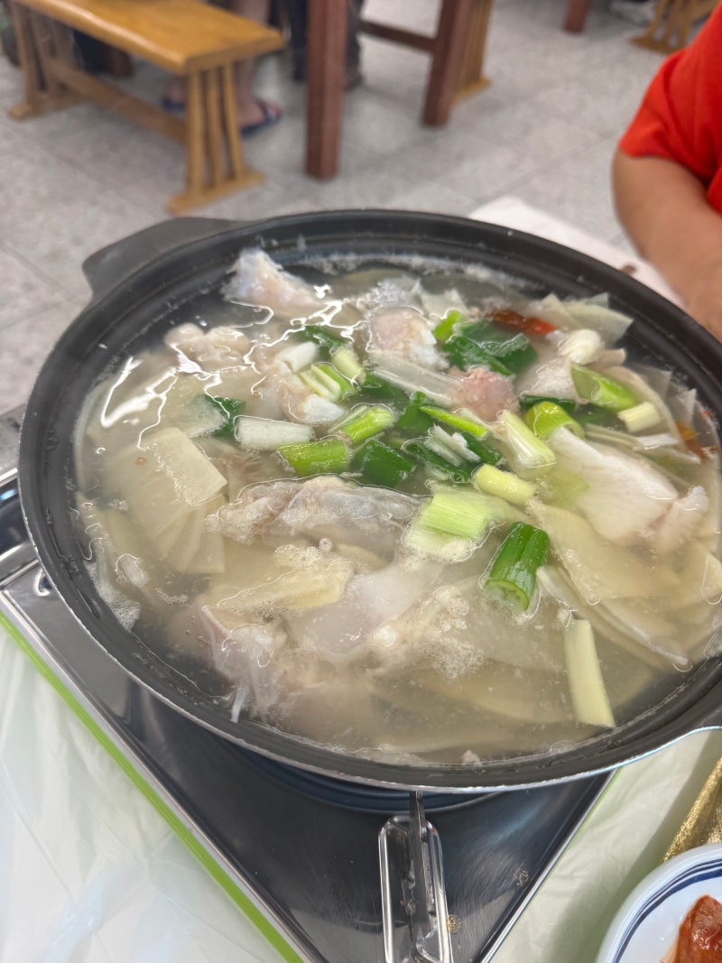 속초 영랑동 맛집 속초동해물곰탕 시원한 물곰탕, 담백한 가자미조림