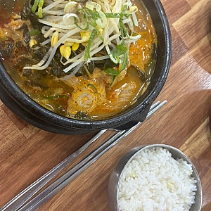 경주 뼈다귀 해장국 맛집 감자탕집 등뼈가 순살 우거지 해장국 솔직후기