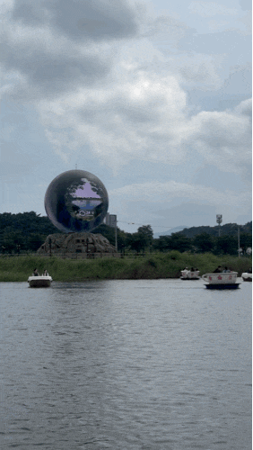 Gangwon-do Trip with a 26-Month-Old Baby: Free Ride Period for Gangneung Ojukheon Boat Experience