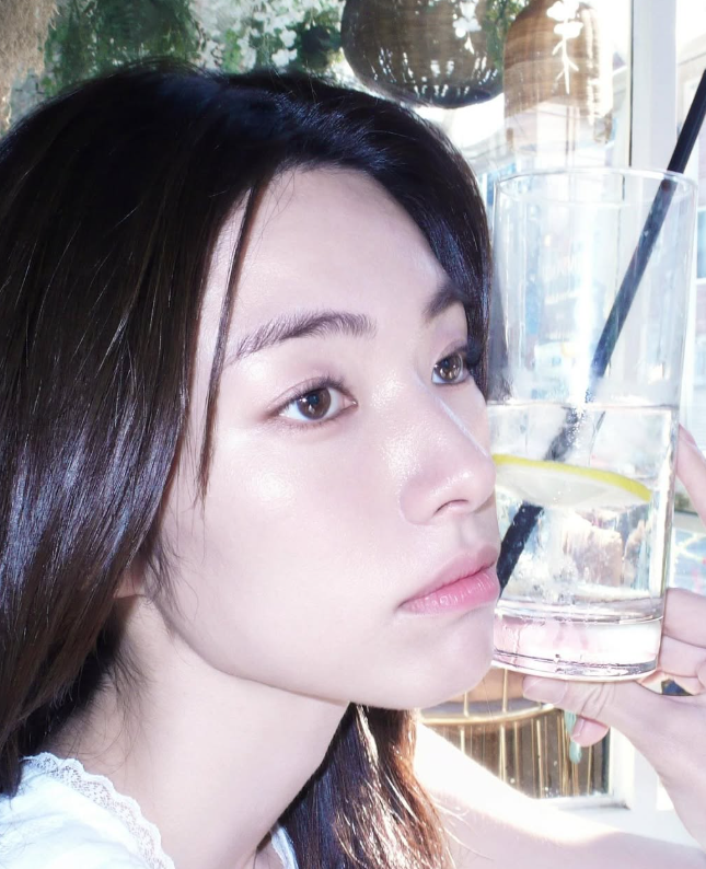배우 하영 프로필 본명 나이 키 학력 의사 집안 부모 대표작 최신 근황
