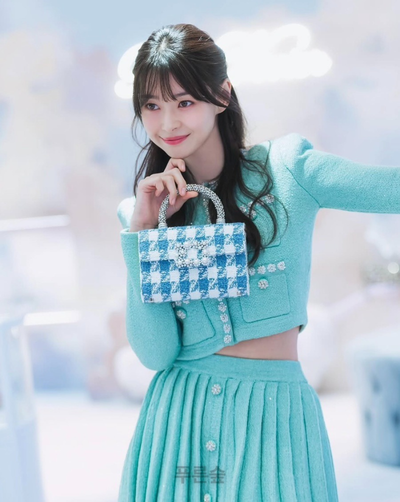 얼마나 이쁘면.. 데뷔전 이나영 소리 들은 여배우 정체