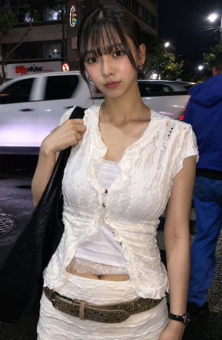 '보이면 바로 사세요' 카리나도 탑승한 자라 패션 정보