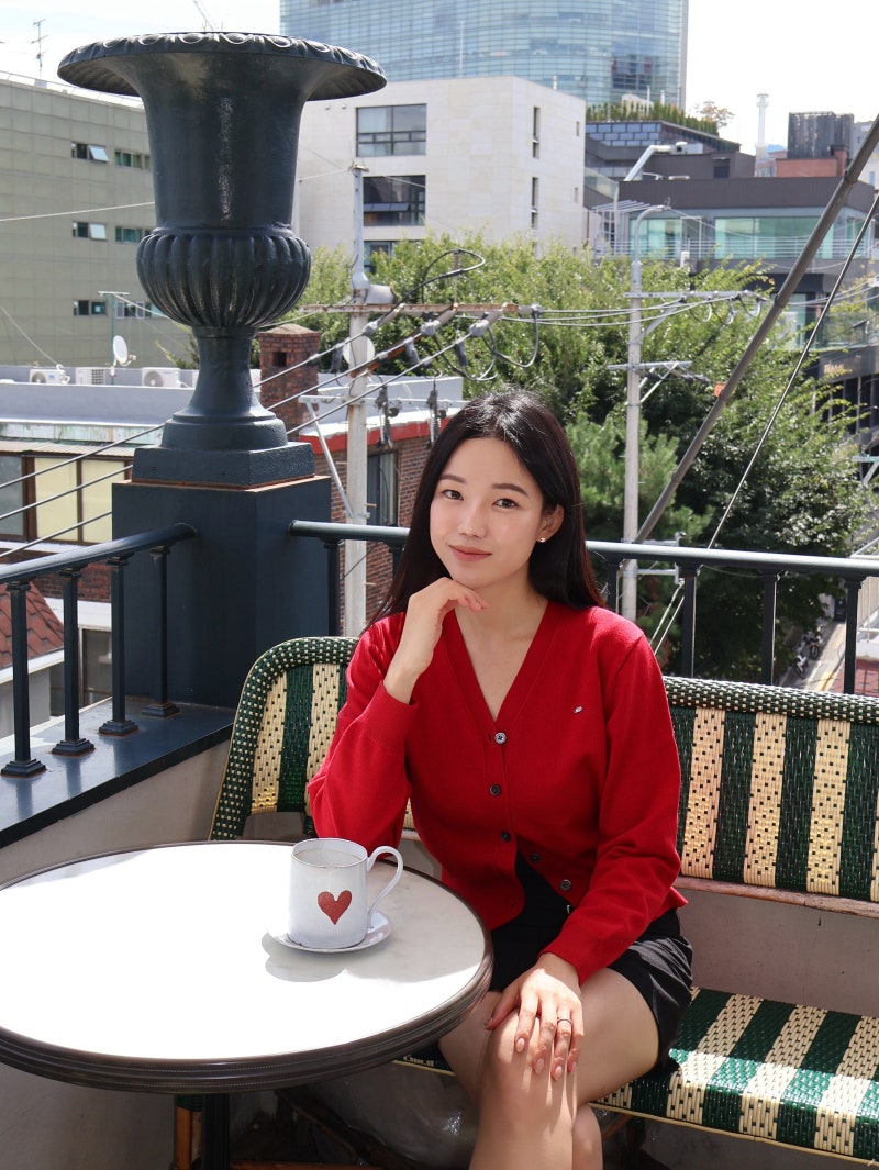 얼굴 밝아지는 여자 가을 코디 프로젝트엠 가디건 추천