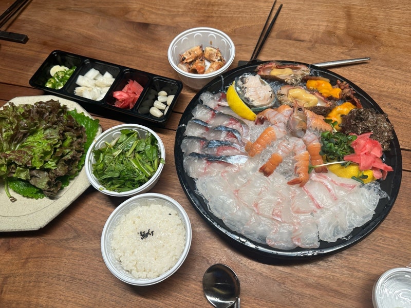 제주바다를 한접시에 느끼는 제주 함덕맛집 함덕노포횟집, 백록집 제주함덕점