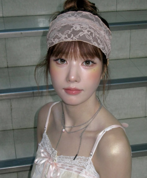 "갑자기 모든 일정 멈췄다.." 권은비 차량 접촉사고, 현재 상태 확인 중