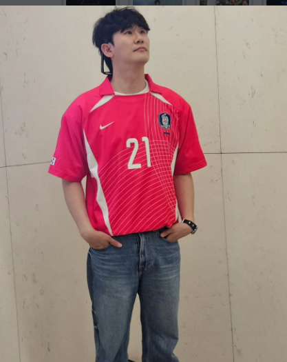 영탁 정규 3집 GOGO 발매, 싱어송라이터 역량과 앨범 총정리