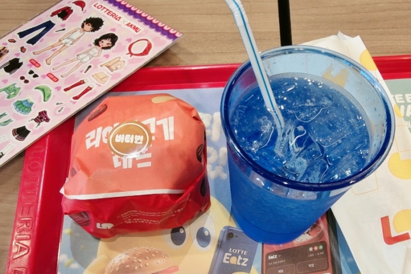 롯데리아 리아 불고기 레드, 리아 불고기 더블 레드 내돈내산 후기 악뮤 한정판 스티커 이벤....