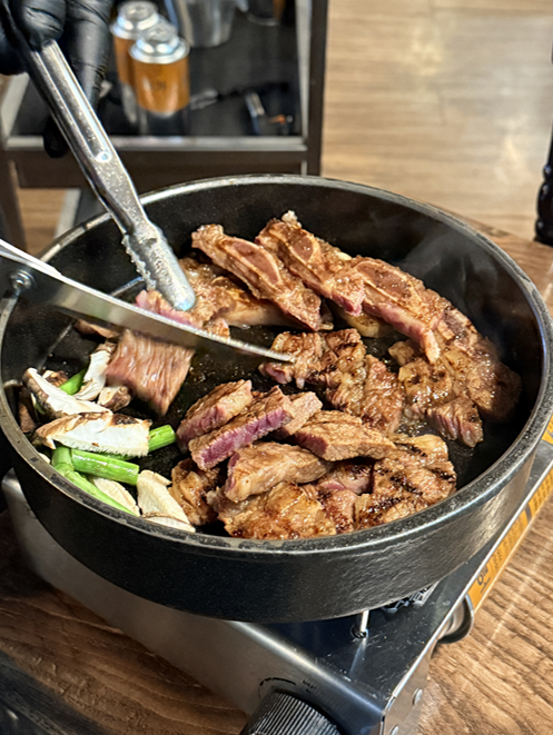 [강남] 역삼역 회식 맛집 직접 구워주는 숙성 LA갈비! ‘라비옥’ 솔직후기[주차/내부/메뉴]